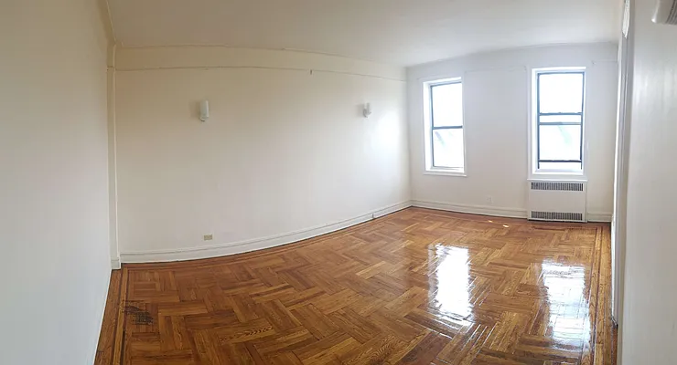 Rented by Smart NY Realty LLC | media 5