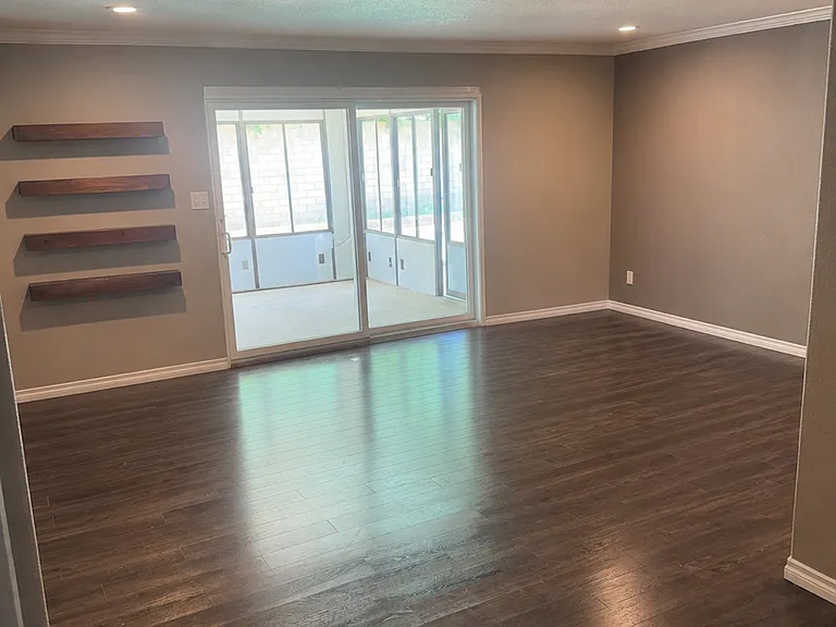 1434 Lowery St — Photo 8