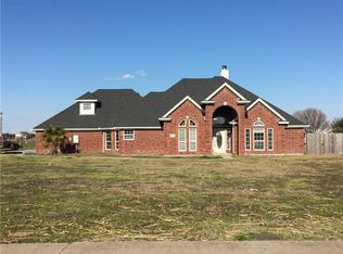 1235 E Alamosa Dr, Terrell, TX 75160