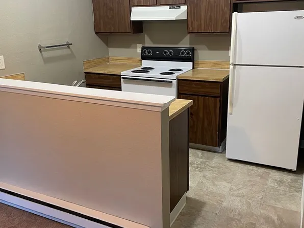 Olde Towne, 10144 NE 187th St APT 52, Bothell, WA 98011
