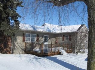 12057 E College Ave, Williamstown, OH 45897