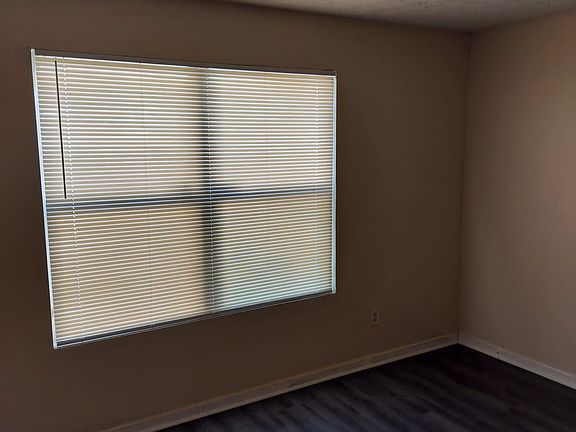 4th image of 2104 Fairington Ridge Cir
