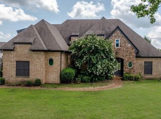 3542 Marcia Louise Dr, Southaven, MS 38671