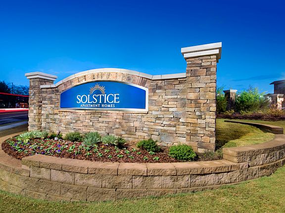 4th image of 1111 Oakley Industrial Blvd #2B-2Ba-1147Sqft