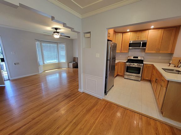 4th image of 6063 Southside Dr #A