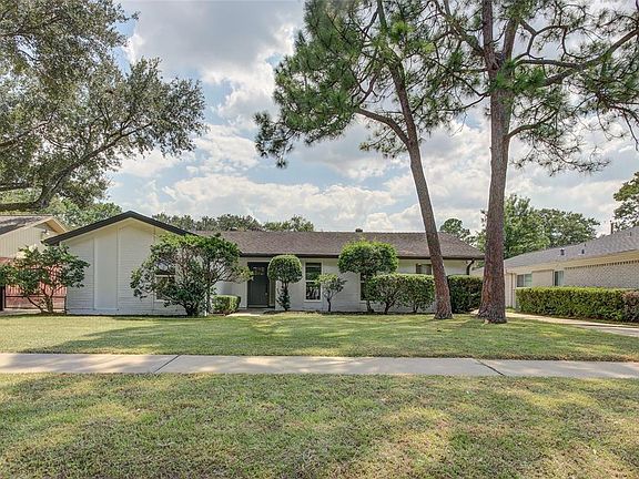 2nd image of 6027 Yarwell Dr