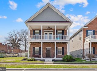 605 Front St, Delaware City, DE 19706