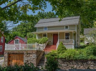 7 Railroad Ave, Chester, CT 06412