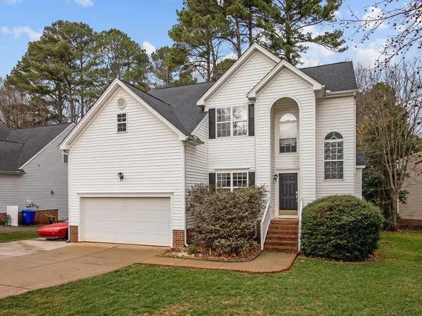 1011 Scotsburg Trl, Hillsborough, NC 27278
