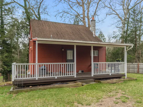 15 Midland Trail, Southbury, CT 06488