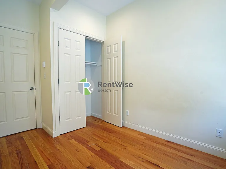 377 Harvard St #2 — Photo 13