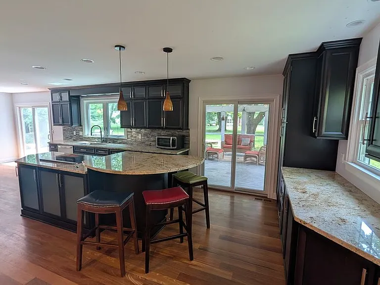 31195 Marvis Dr — Photo 6