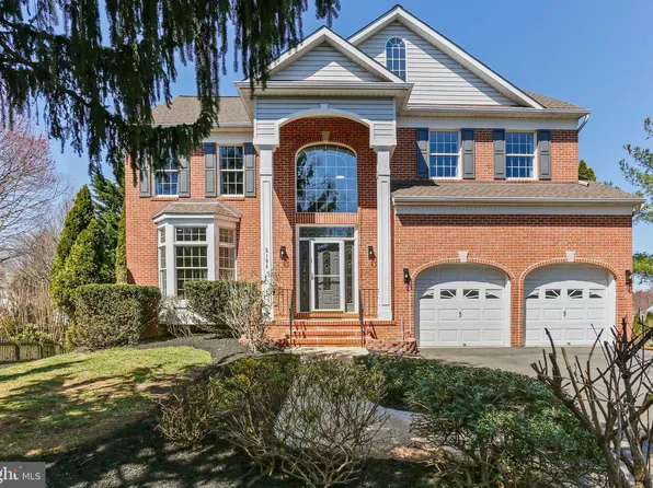 5104 Gatehouse Way, Ellicott City, MD 21043