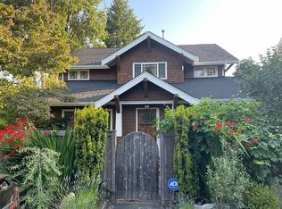 3208 W Fort St, Seattle, WA 98199