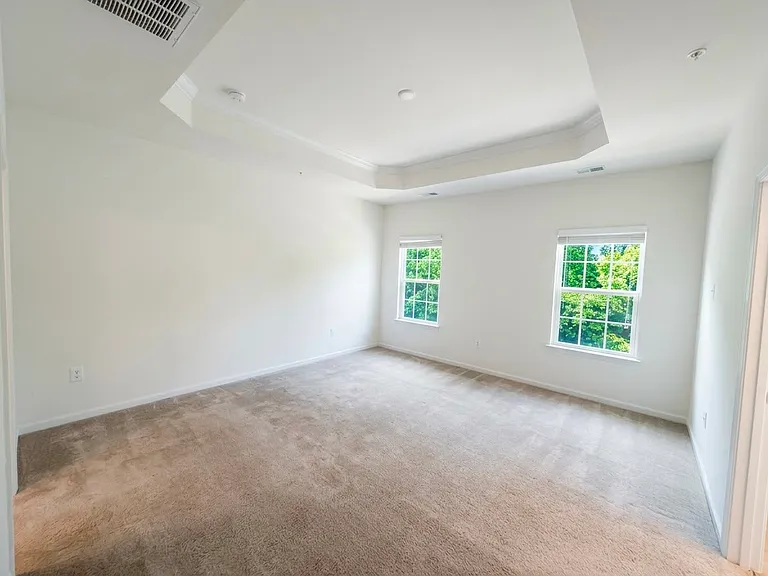 6314 Halsted Ave — Photo 13
