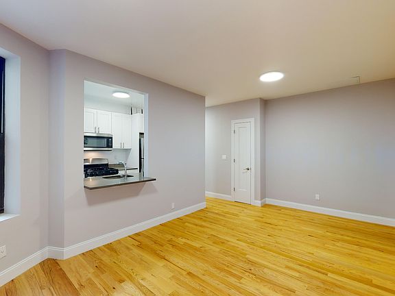 2nd image of 1061 Saint Nicholas Ave APT 22