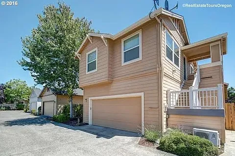 1643 NE 64th Ave #B