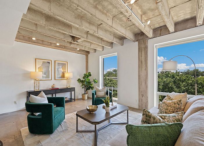 1st image of 1115 S Alamo St #174.2