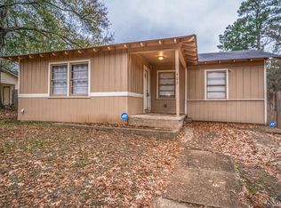 402 Beckley St, Kilgore, TX 75662