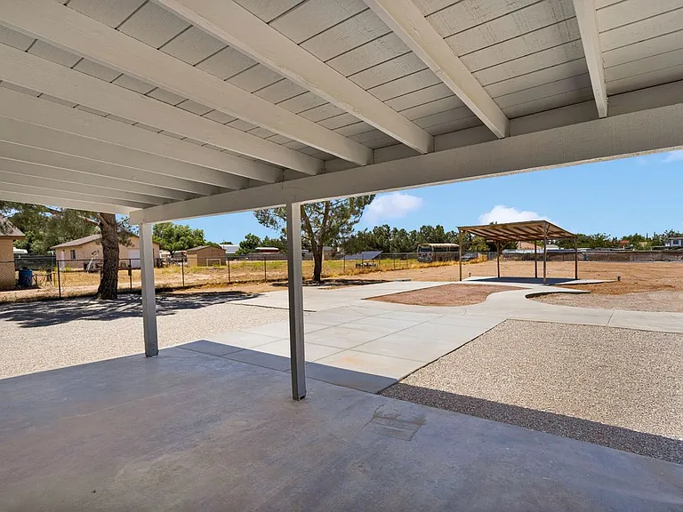 15262 El Centro Rd — Photo 44