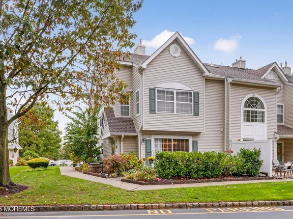 43 Richmond Court, Tinton Falls, NJ 07712