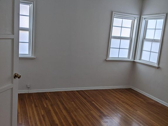 Bedroom #1