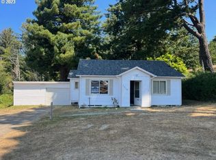 1510 Newmark Ave, Coos Bay, OR 97420