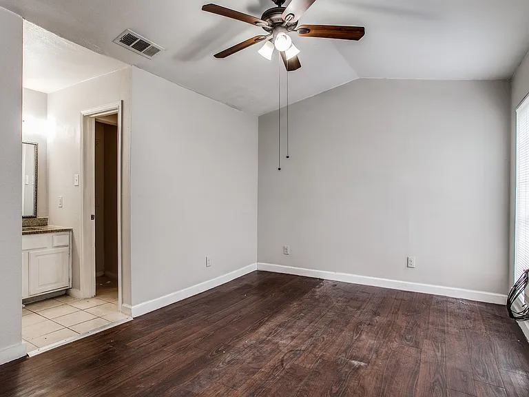 5114 Bryan St — Photo 15