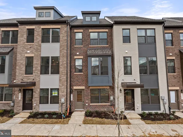 6045 Soho Way, Hyattsville, MD 20782