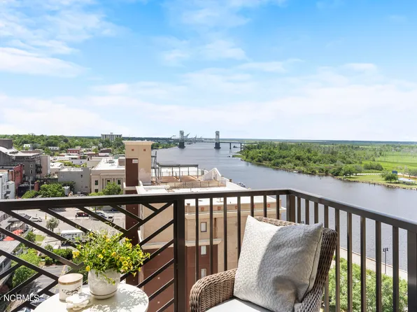 240 N Water Street #1154, Wilmington, NC 28401