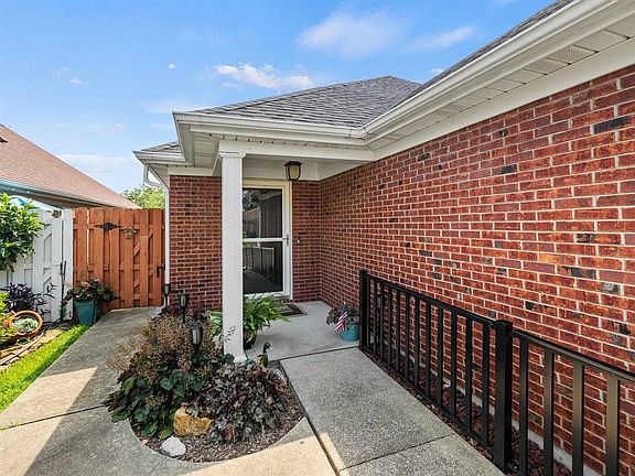 4th image of 2303 Triple Crown Way