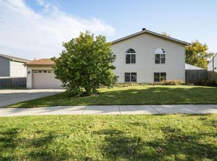 4805 Pershing Blvd, Kenosha, WI 53144