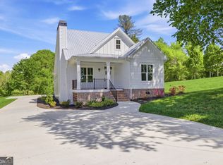 405 Roper Dr, Clarkesville, GA 30523
