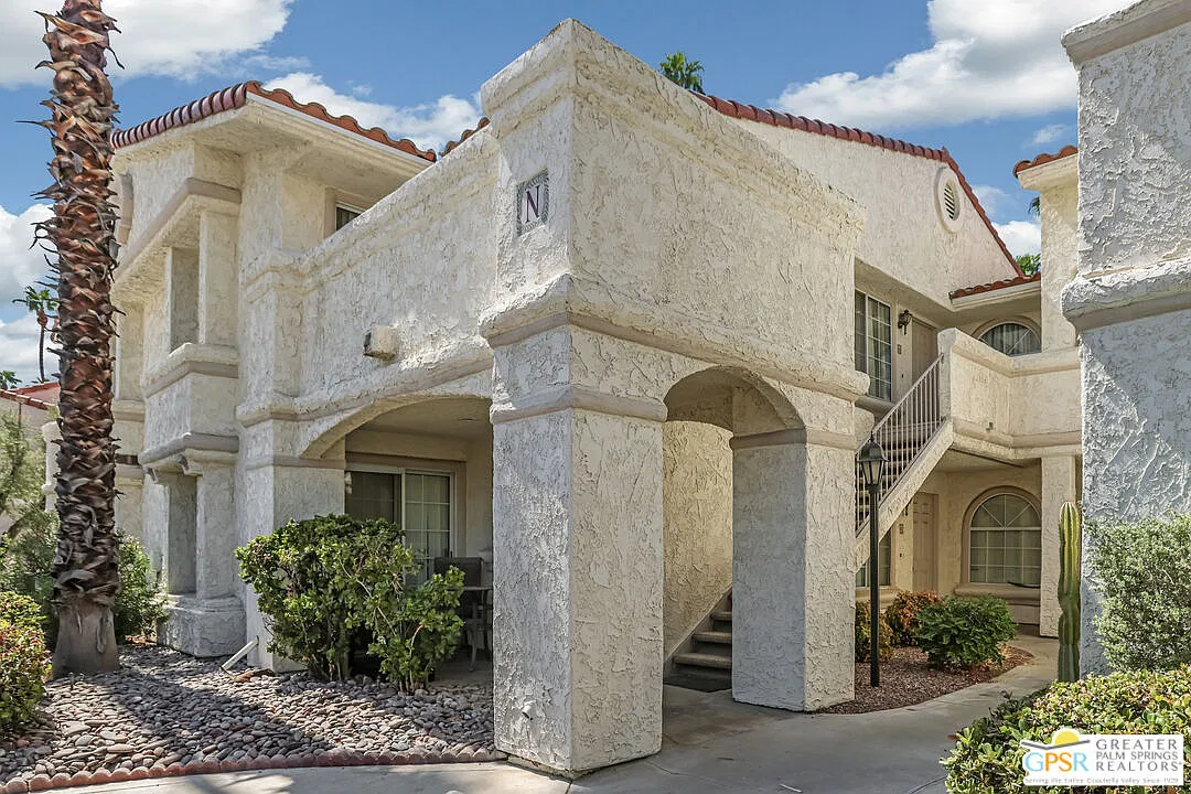 2 bed, 2.0 bath, 1175 sqft, $2,800 — Photo 1