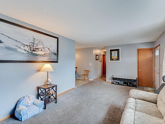 4th image of 118 Yoho Dr