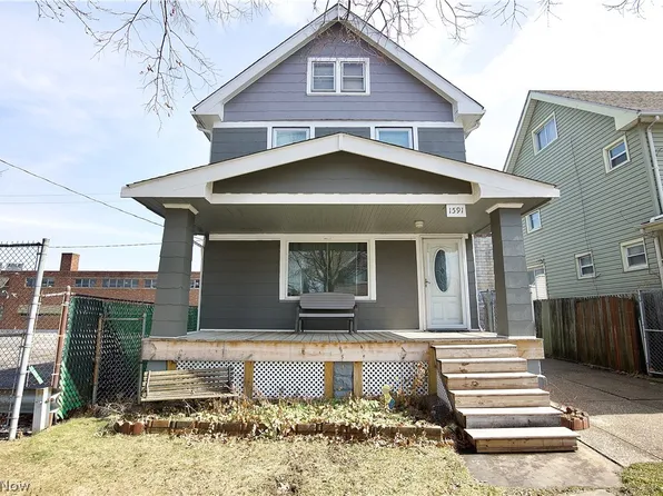 1591 W 116th St, Cleveland, OH 44102