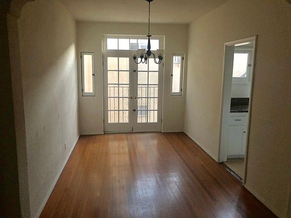 5th image of 8356 Fountain Ave APT E1