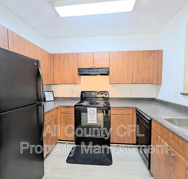 304 E South St #3027 — Photo 5
