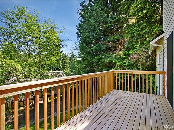 2nd image of 22140 Sunridge Way NE