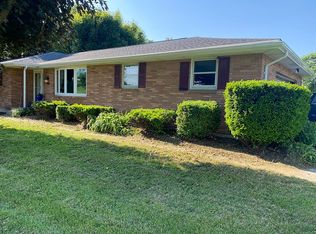 909 Engler Rd, Nazareth, PA 18064