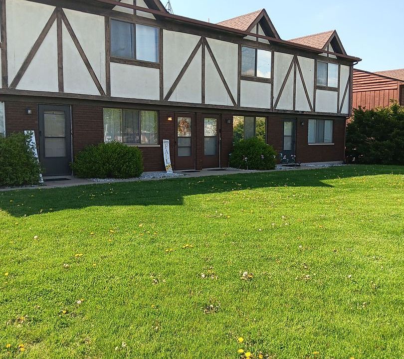 1st image of 7448 Whitcomb St #A-d
