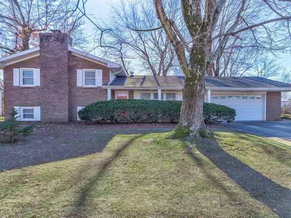 7899 Owens Dr, Newburgh, IN 47630