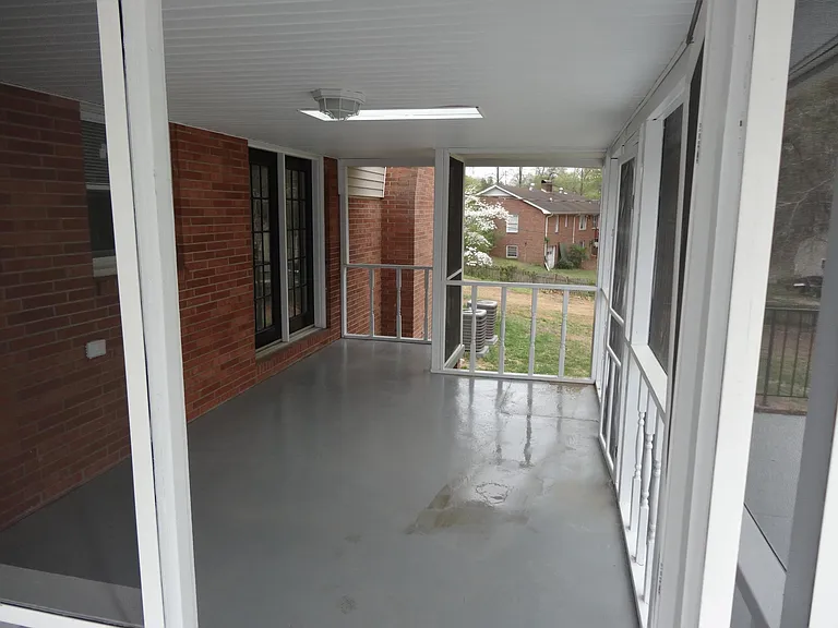 5773 Gumtree Rd — Photo 16