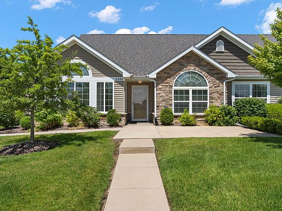 2nd image of 5260 E 109th Pl