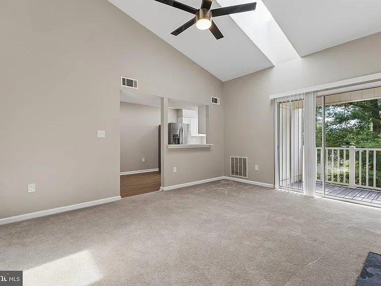 2789 Bordeaux Pl — Photo 2