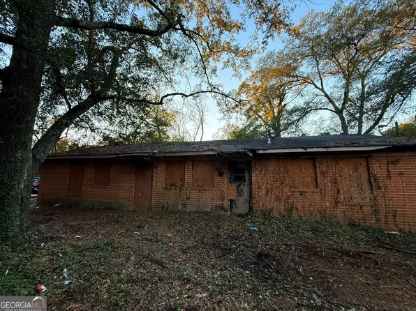 2753 Roy St, Macon, GA 31204