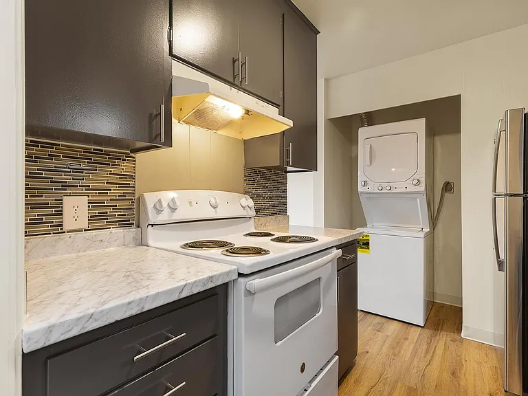 Timberline Apartments — Photo 31