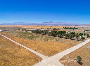 77th St W, Rosamond, CA 93560