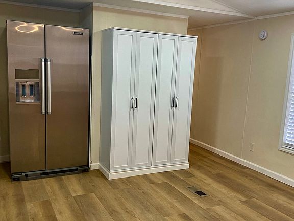 5th image of 7301C Myrtle Grove Rd #C