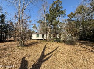 9007 Orange Lake Rd, Moss Point, MS 39562